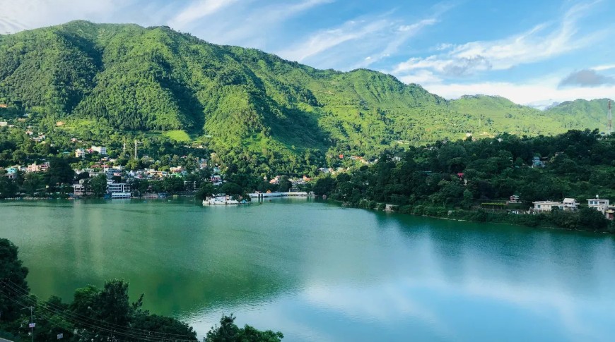 Bhulla Tal Boating Lake